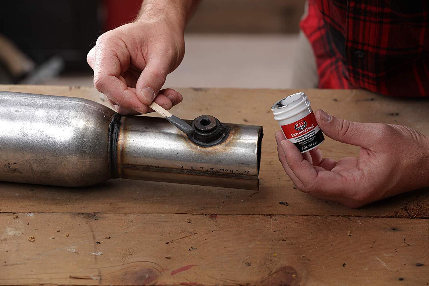 JB Weld ExtremeHeat Metallic Paste Withstands 1300 Degrees 85.2g - Image 3